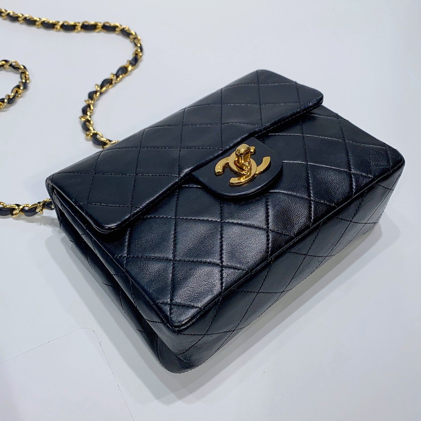 No.3277-Chanel Vintage Lambskin Classic Flap Mini 17cm