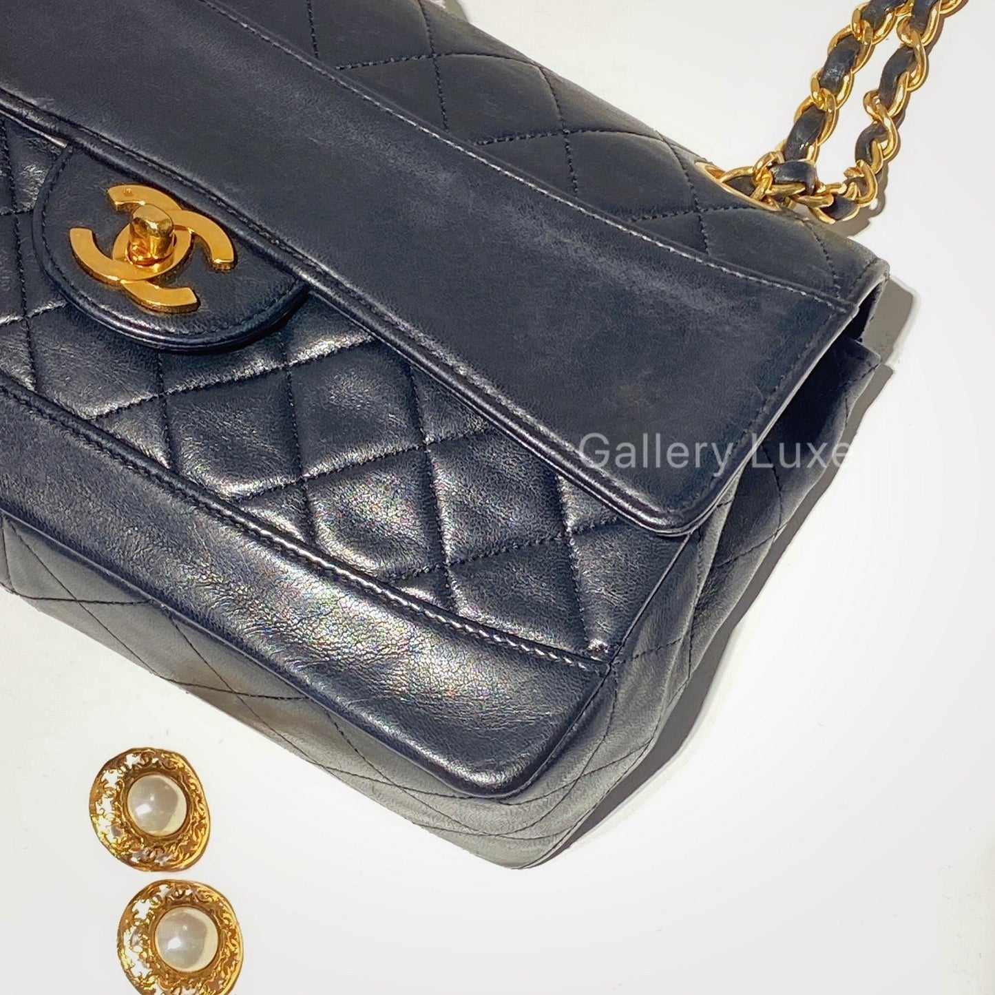 No.2415-Chanel Vintage Lambskin Flap Bag