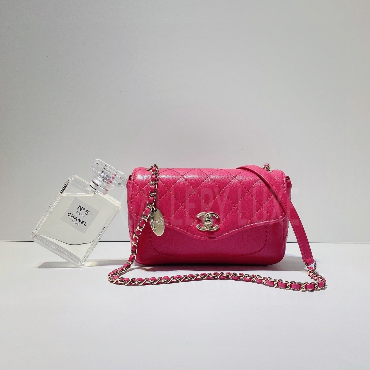 No.3263-Chanel Pocket & Co Mini Flap Bag (Brand New /全新)