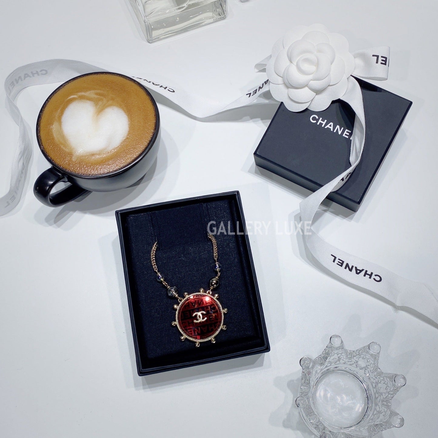 No.001316-2-Chanel Gold Metal Round Necklace