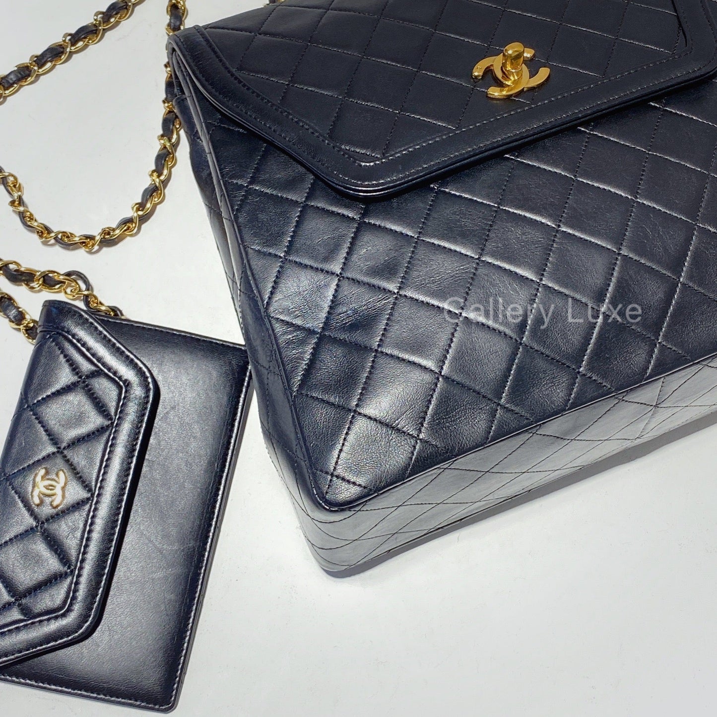 No.2441-Chanel Vintage Lambskin Flap Bag