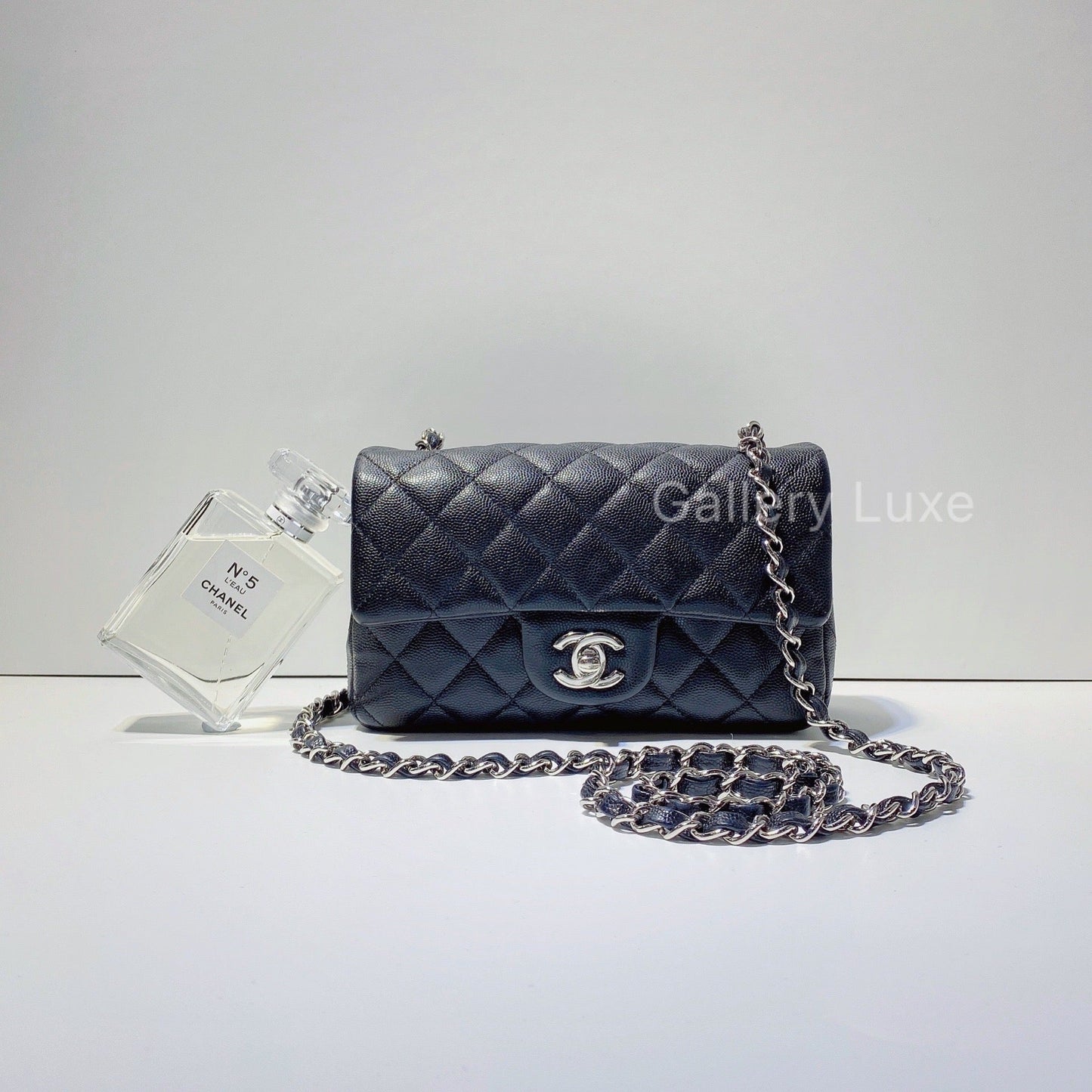 No.2689-Chanel Caviar Classic Flap Mini 20cm