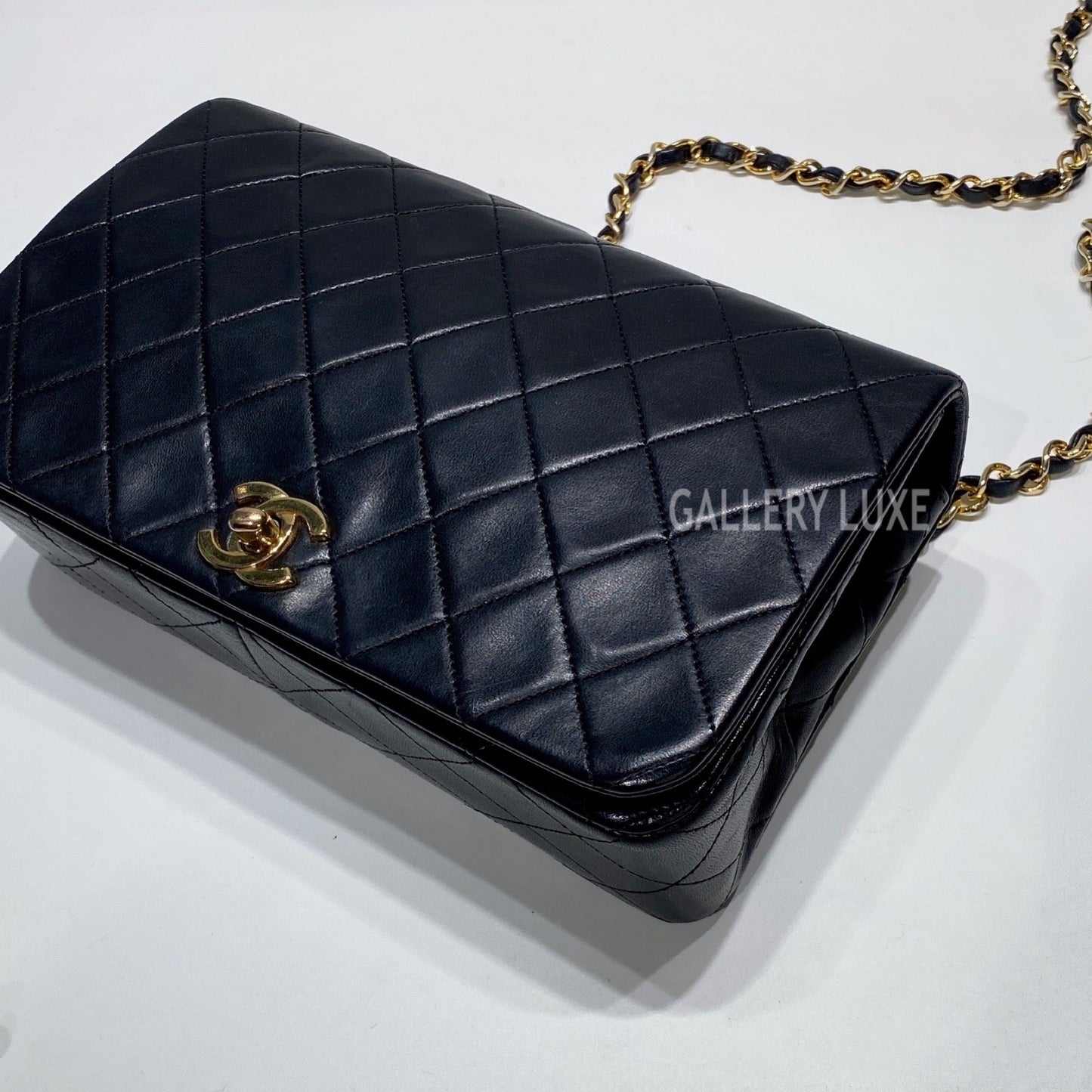 No.3453-Chanel Vintage Lambskin Flap Bag