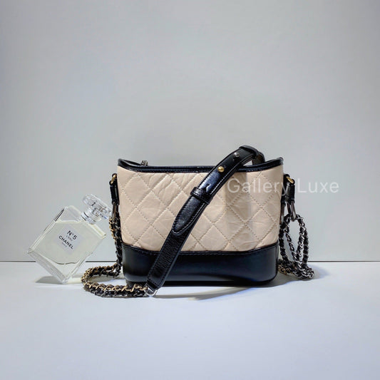 No.2684-Chanel Small Gabrielle Hobo Bag