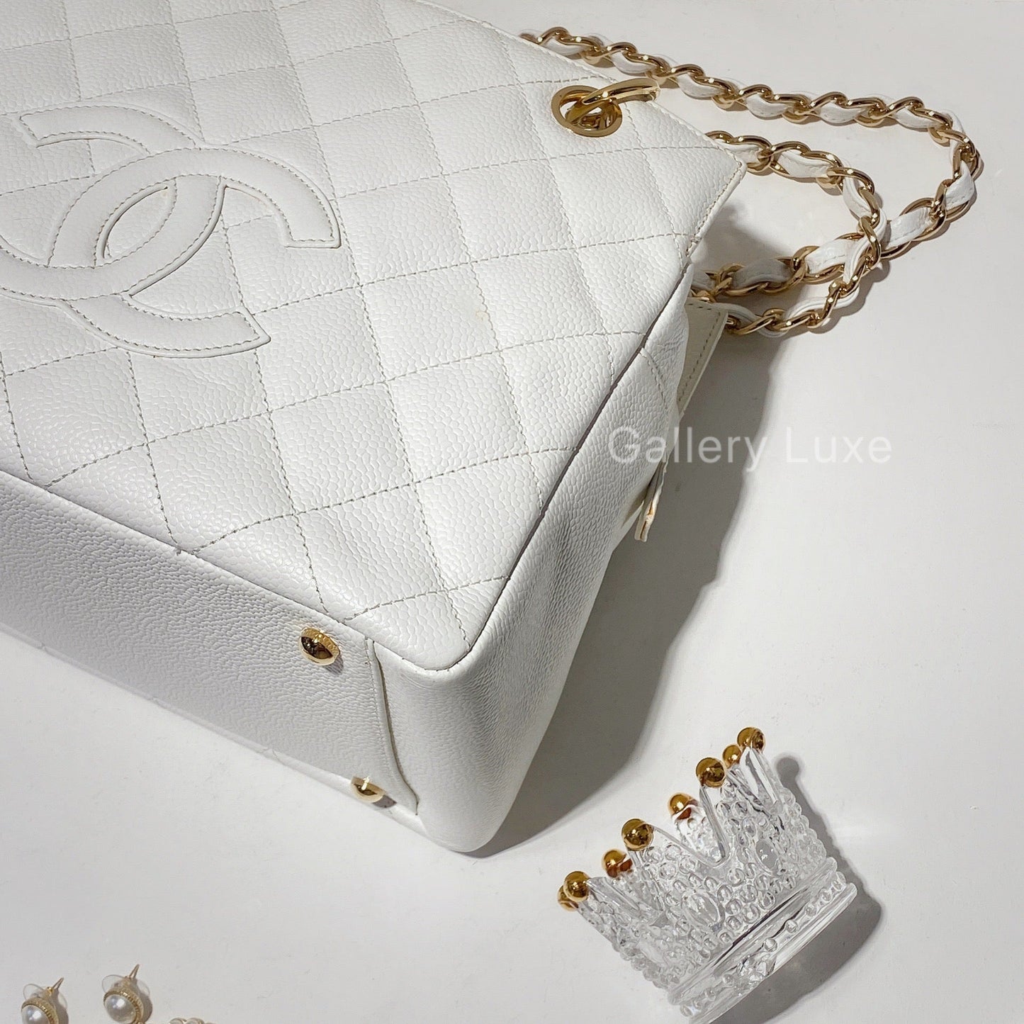 No.2444-Chanel Vintage Caviar Petite Timeless Tote Bag