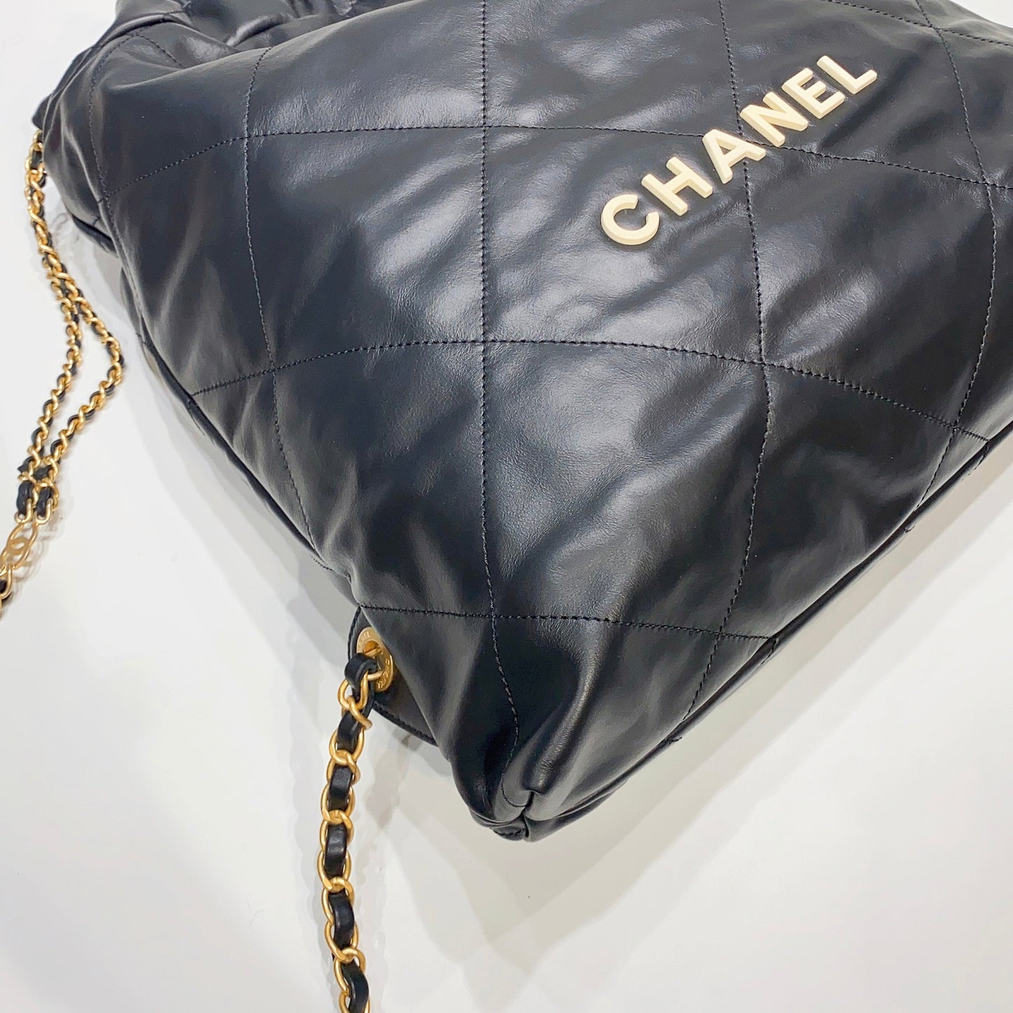 No.3866-Chanel Large 22 Backpack