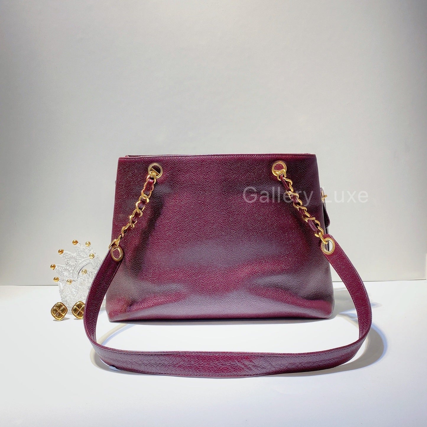 No.2680-Chanel Vintage Caviar Turn Lock Tote Bag