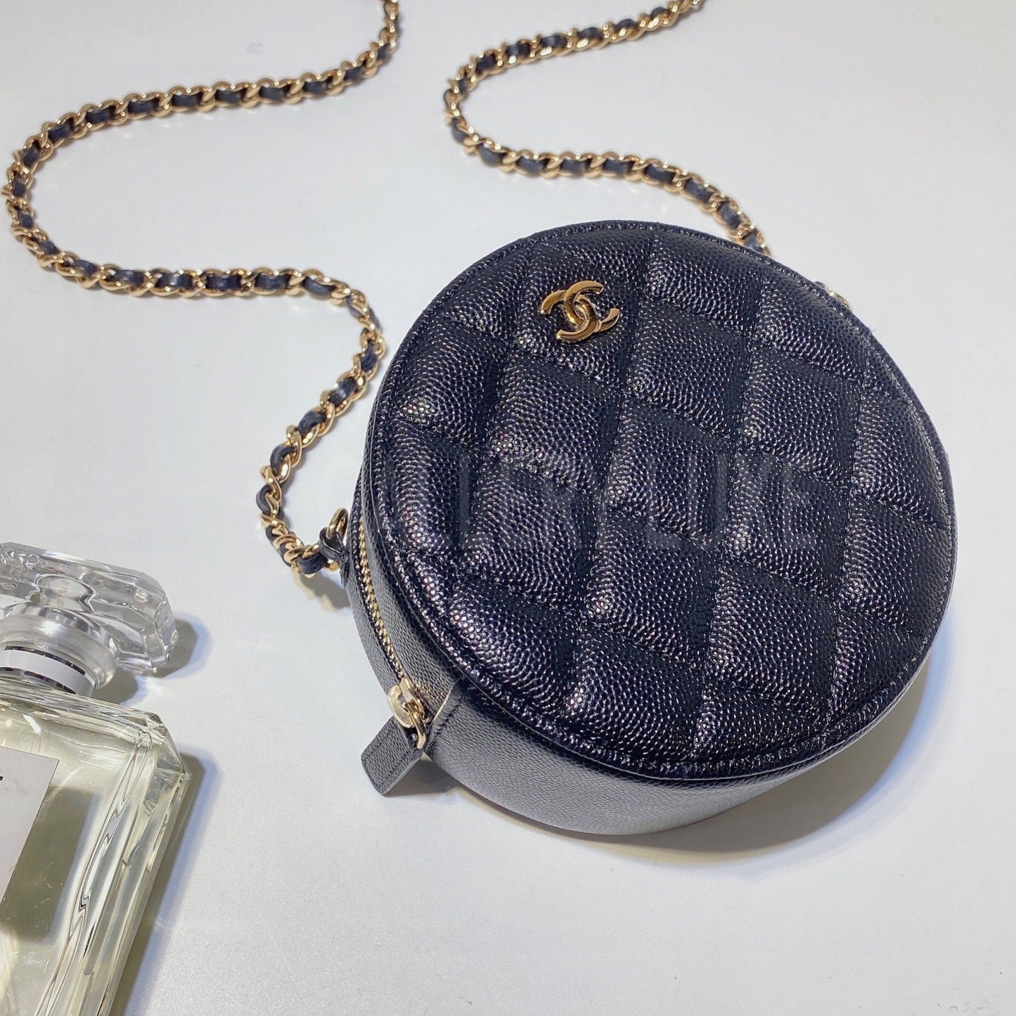 No.3268-Chanel Caviar Timeless Classic Clutch With Chain