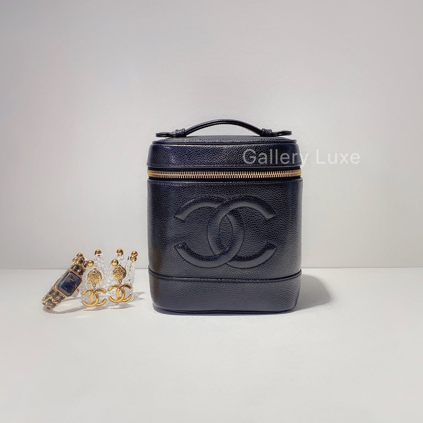 No.2445-Chanel Vintage Caviar Black Vanity Case