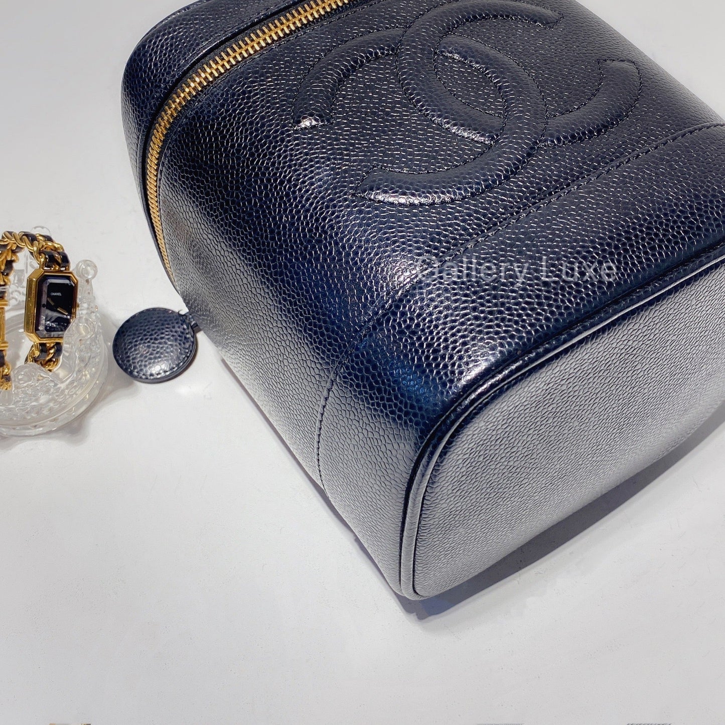 No.2445-Chanel Vintage Caviar Black Vanity Case