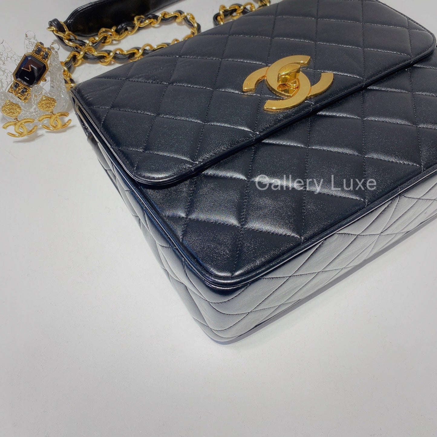 No.2438-Chanel Vintage Lambskin Flap Bag