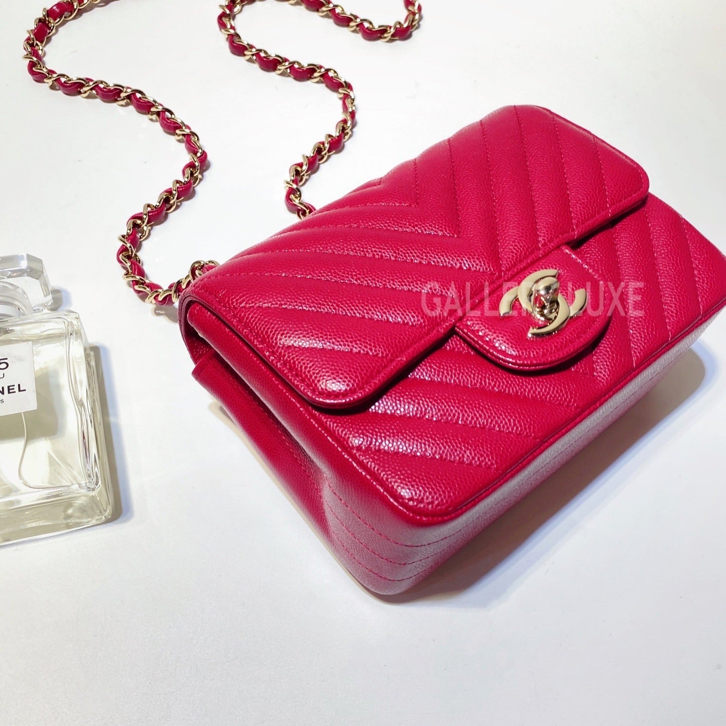No.3017-Chanel Caviar Chevron Classic Flap Mini 17cm