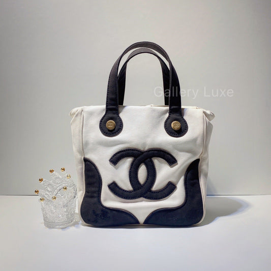 No.2030-Chanel Vintage Marshmallow Handbag