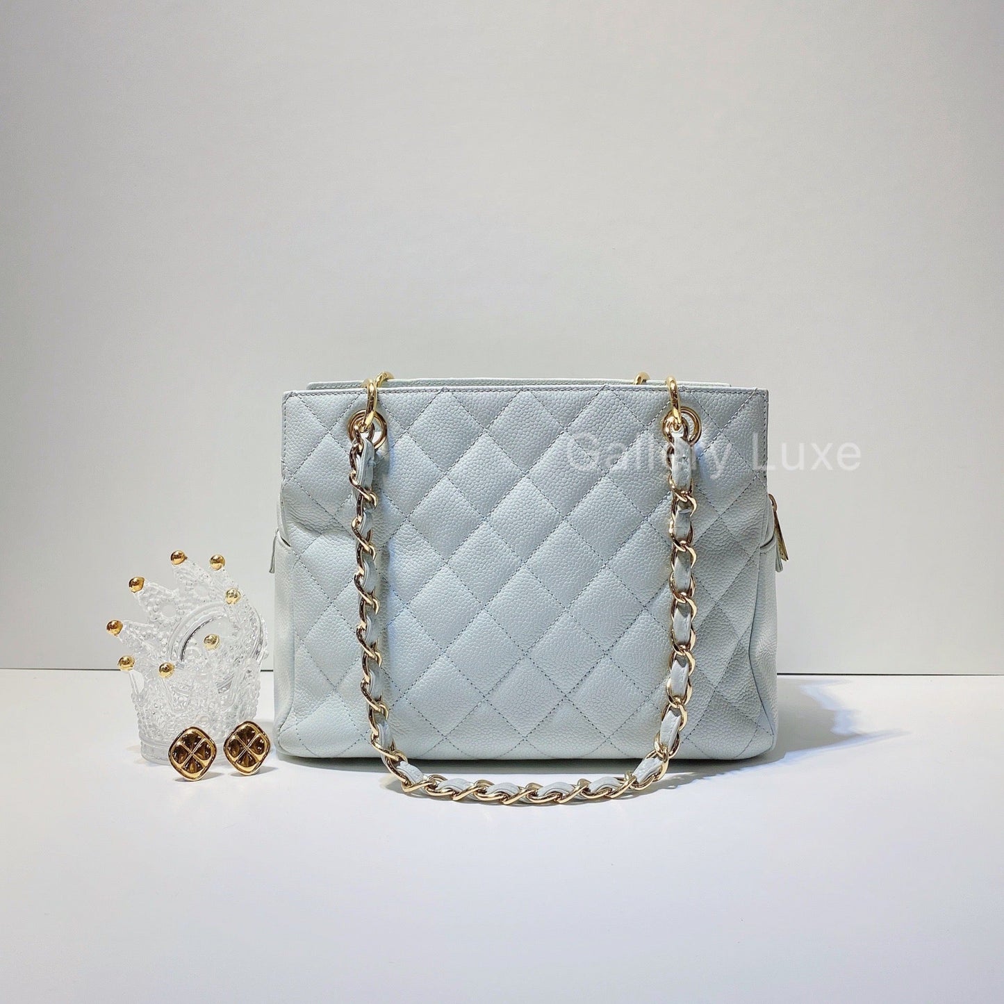 No.2282-Chanel Vintage Caviar Petite Timeless Tote Bag
