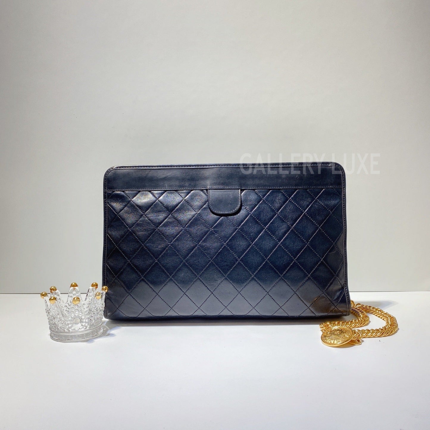 No.3016-Chanel Vintage Large Lambskin Clutch