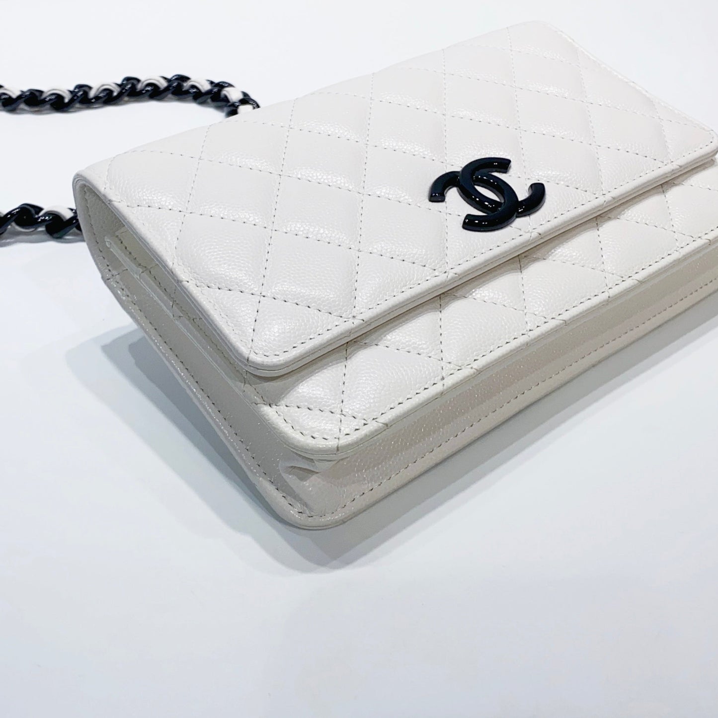 No.3921-Chanel My Everything Wallet On Chain