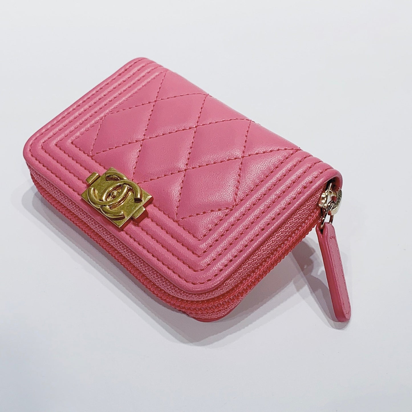 No.3933-Chanel Lambskin Boy Zipped Coins Purse