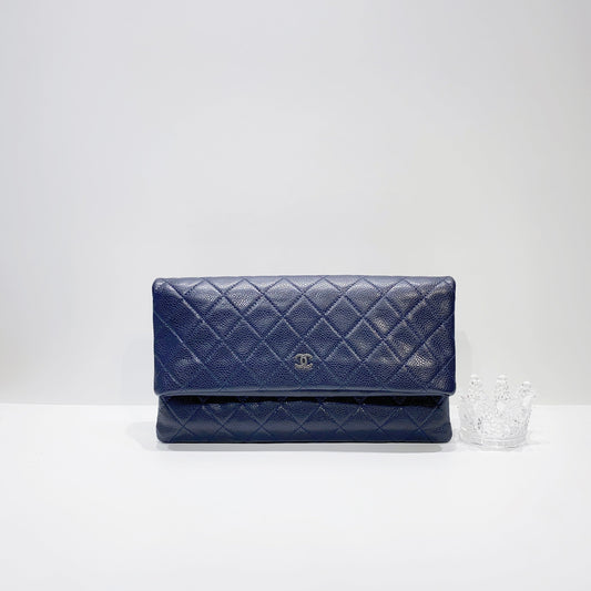 No.3941-Chanel Beauty CC Medium Clutch