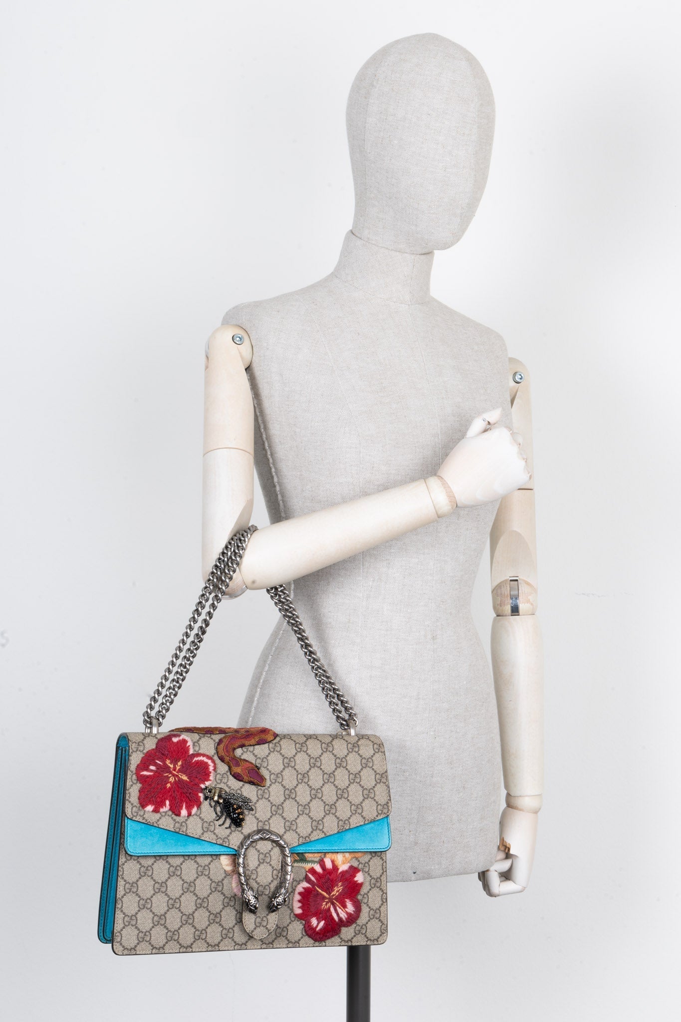 Luxury Gucci Trending 2025 Snake Embroidered Dionysus Bag