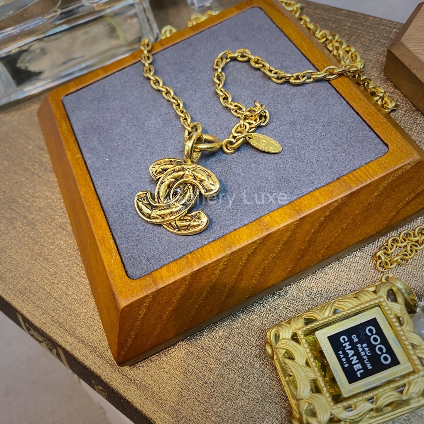 No.2325-Chanel Vintage Classic CC Necklace