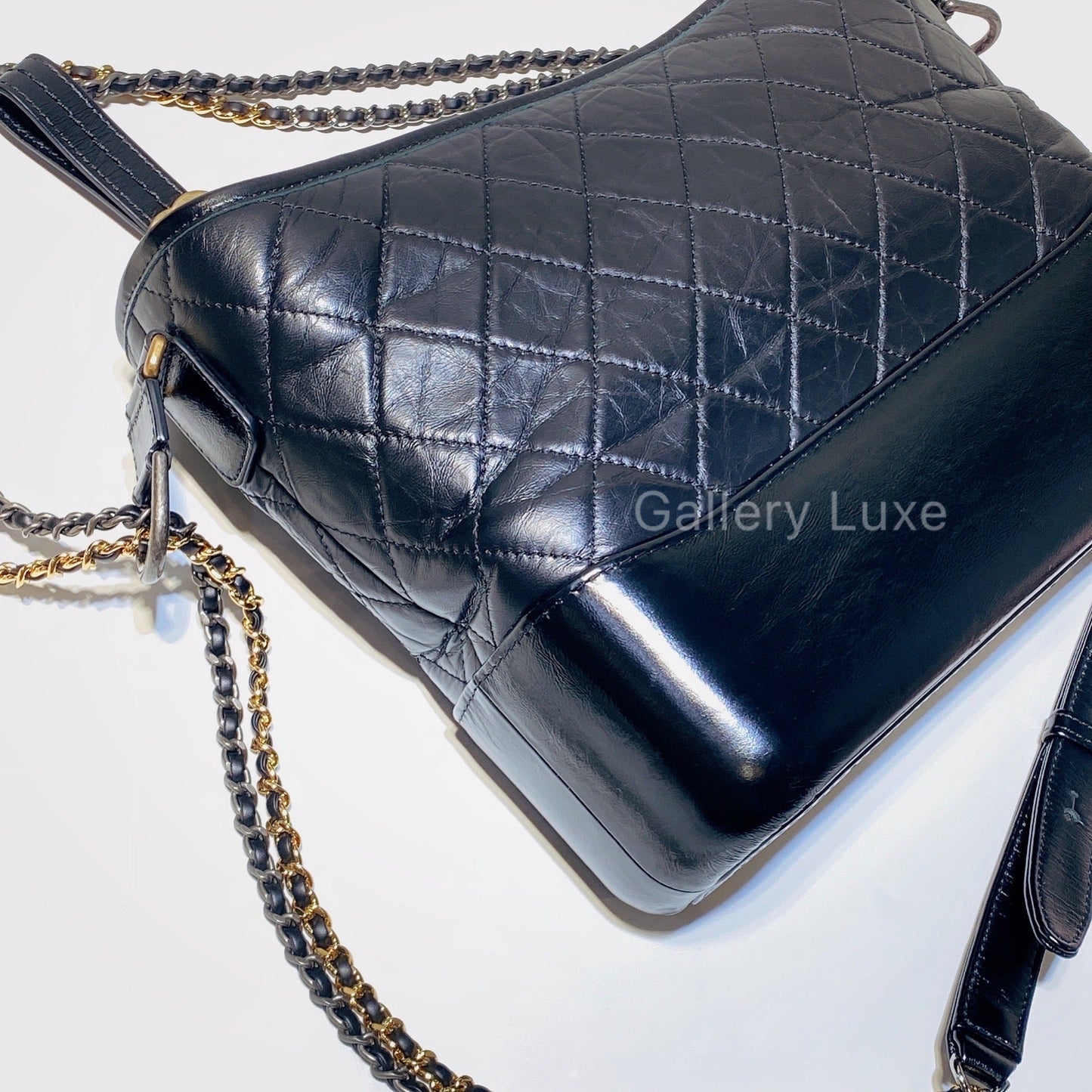 No.2714-Chanel Medium Gabrielle Hobo Bag