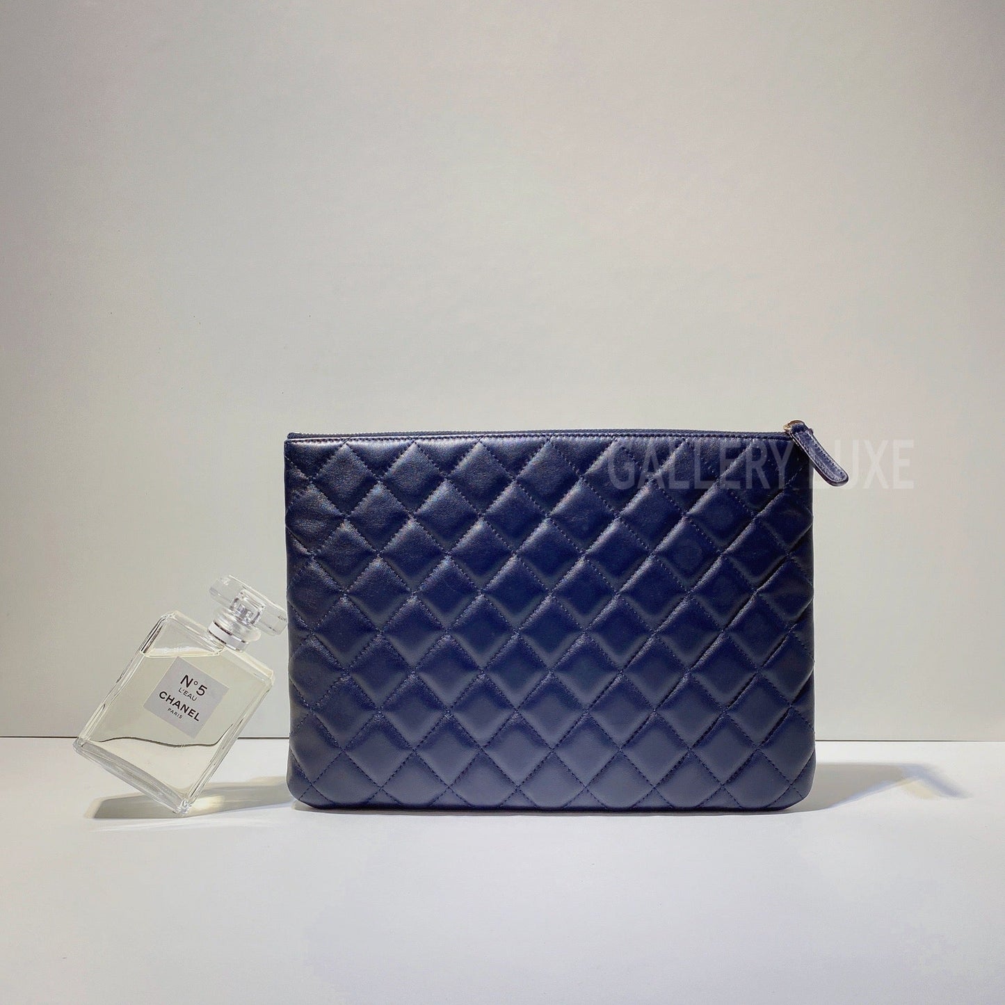 No.3032-Chanel Lambskin Medium O Case Clutch
