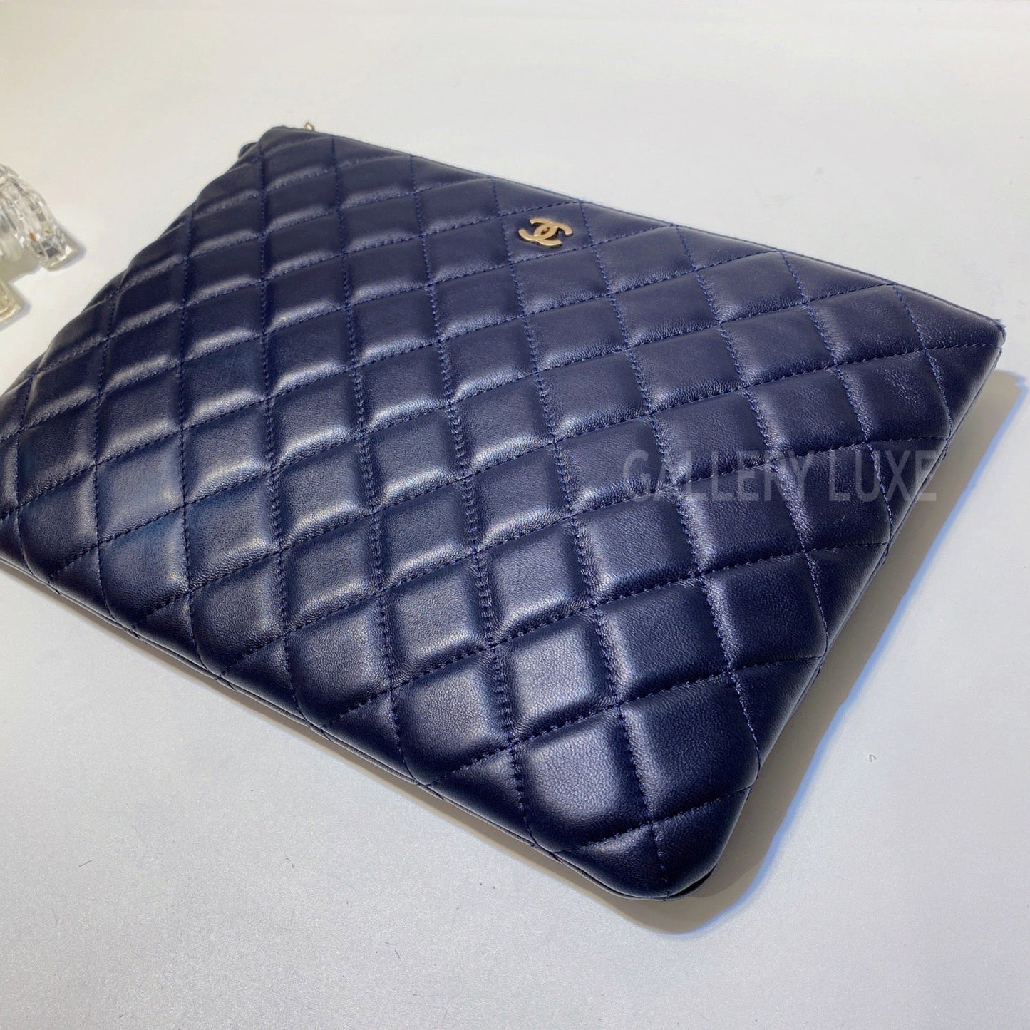 No.3032-Chanel Lambskin Medium O Case Clutch