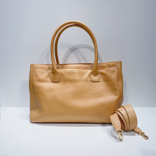 No.3163-Chanel Vintage Caviar Perf Tote Bag
