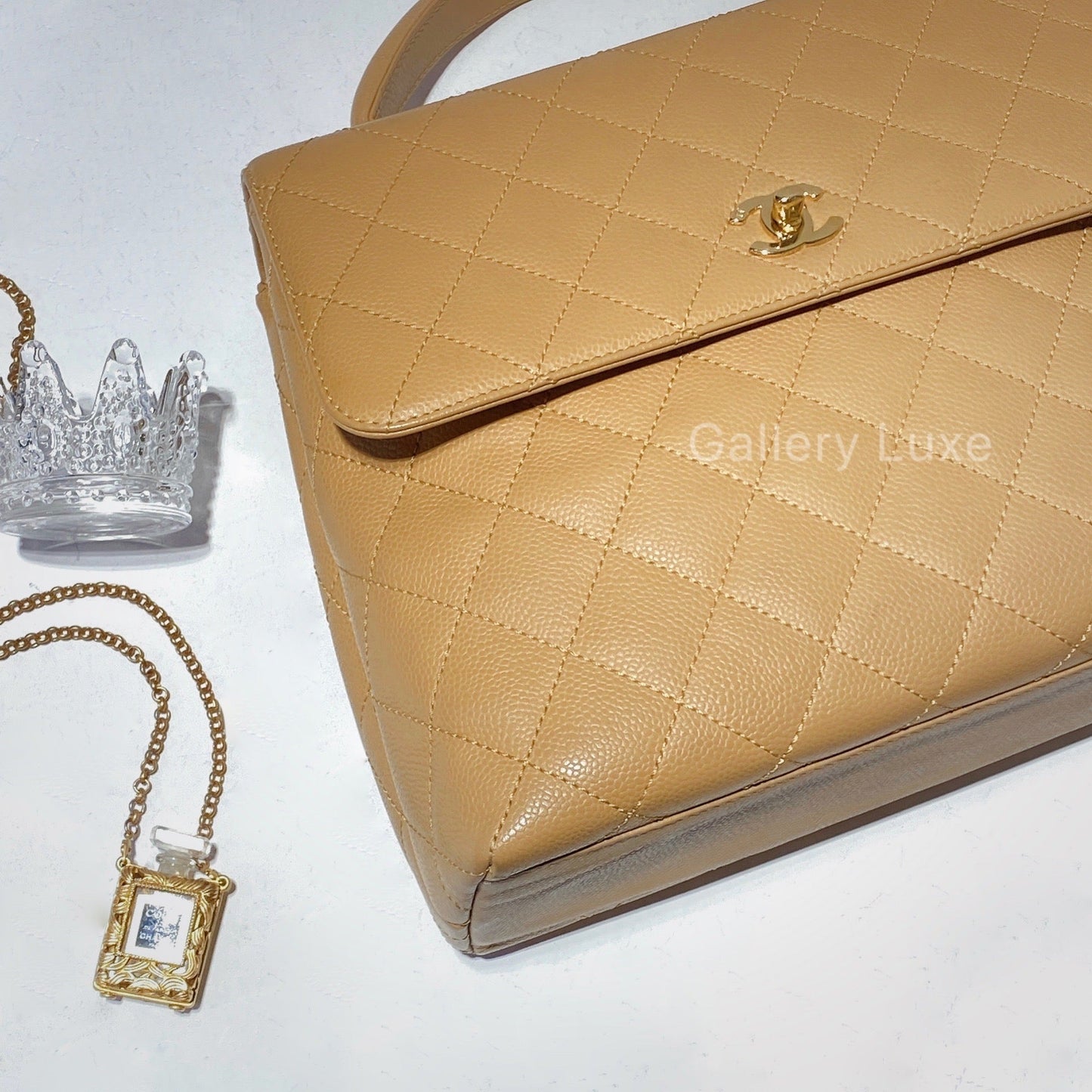 No.2456-Chanel Vintage Caviar Kelly Handle Bag