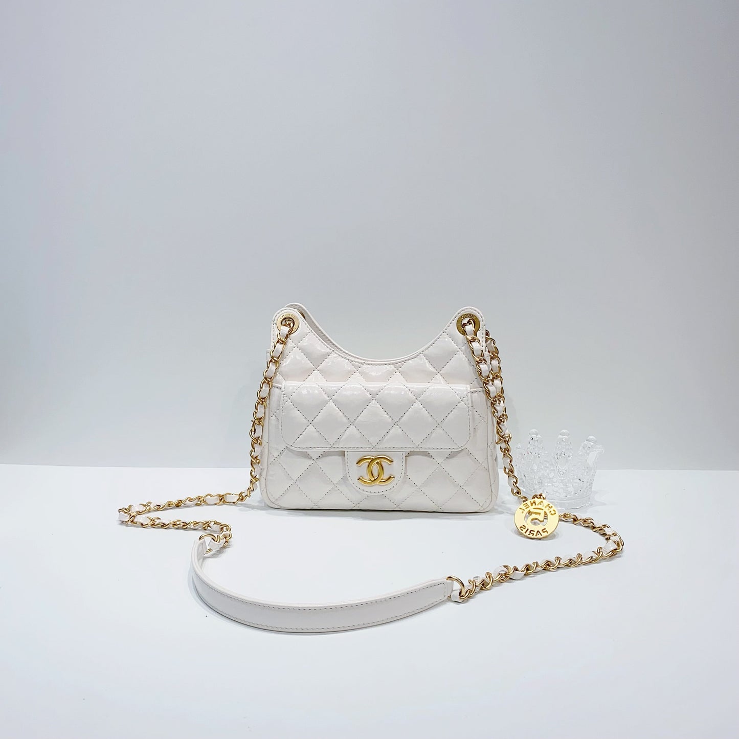 No.001558-1-Chanel Small Wavy CC Hobo Bag