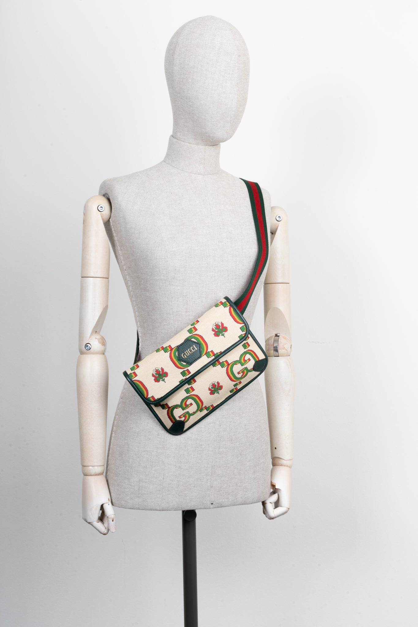 Luxury Gucci Trending 2025 GG Belt Bag