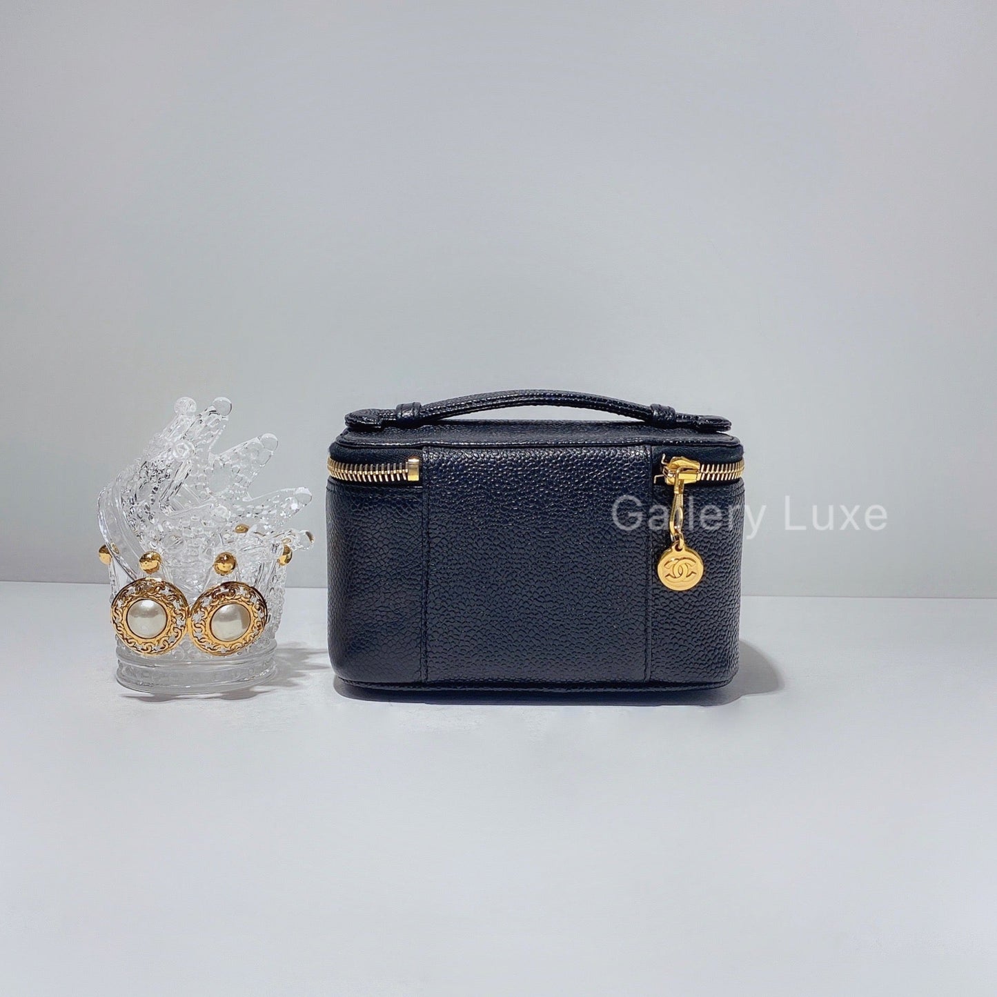 No.2458-Chanel Vintage Mini Caviar Vanity Box