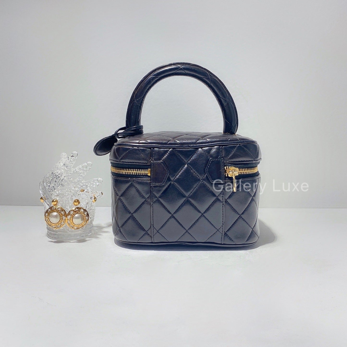 No.2090￼-Chanel Vintage Lambskin Vanity Handle Bag