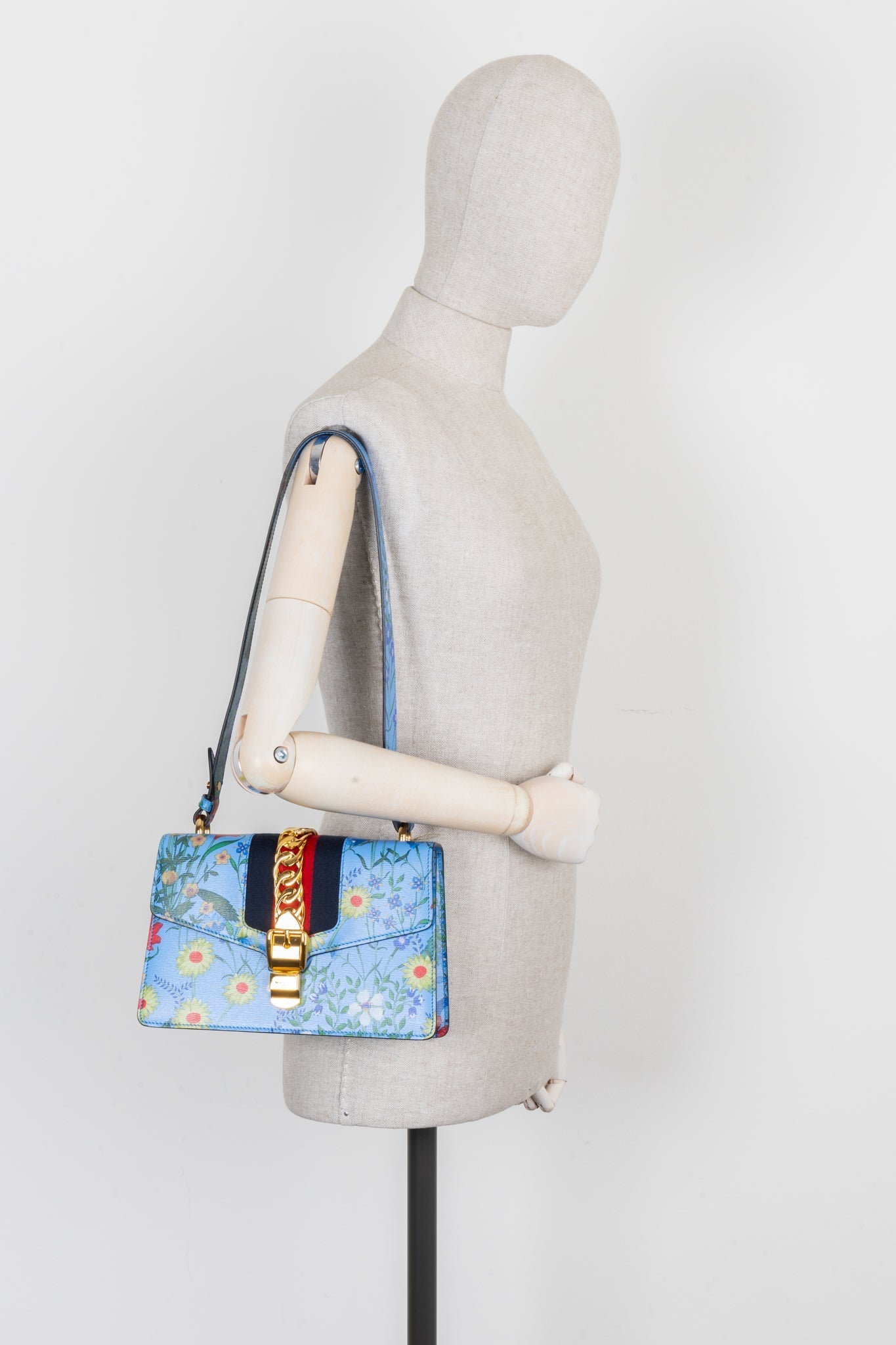 Luxury Gucci Trending 2025 Floral Mini Web Sylvie Shoulder Bag Blue