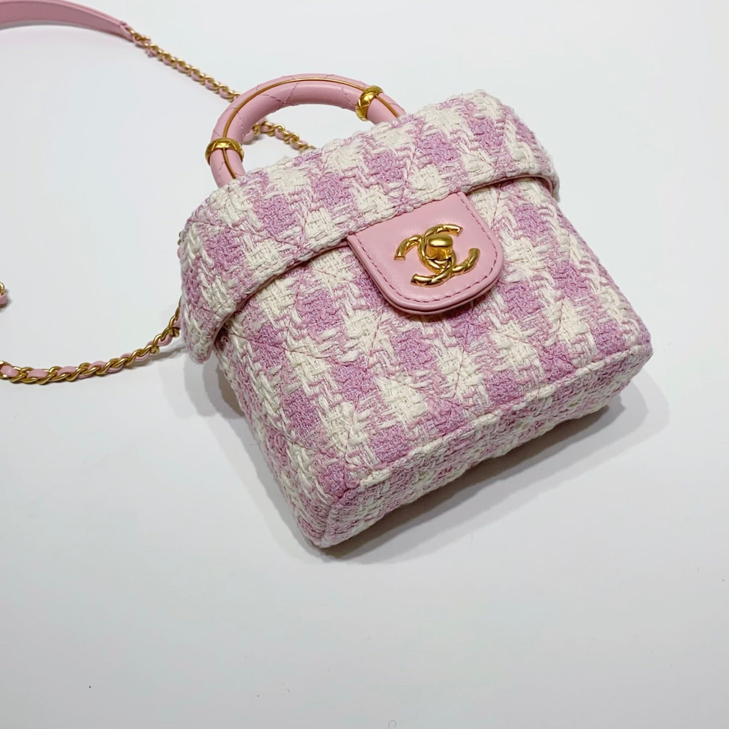 No.3966-Chanel Small Tweed Handle Crush Vanity