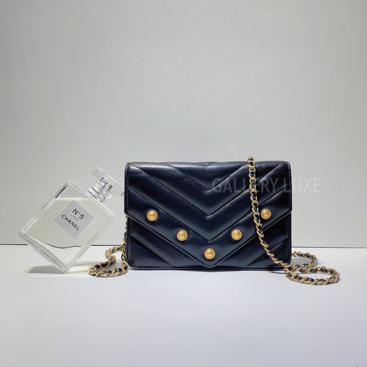 No.3057-Chanel Button Line Wallet On Chain