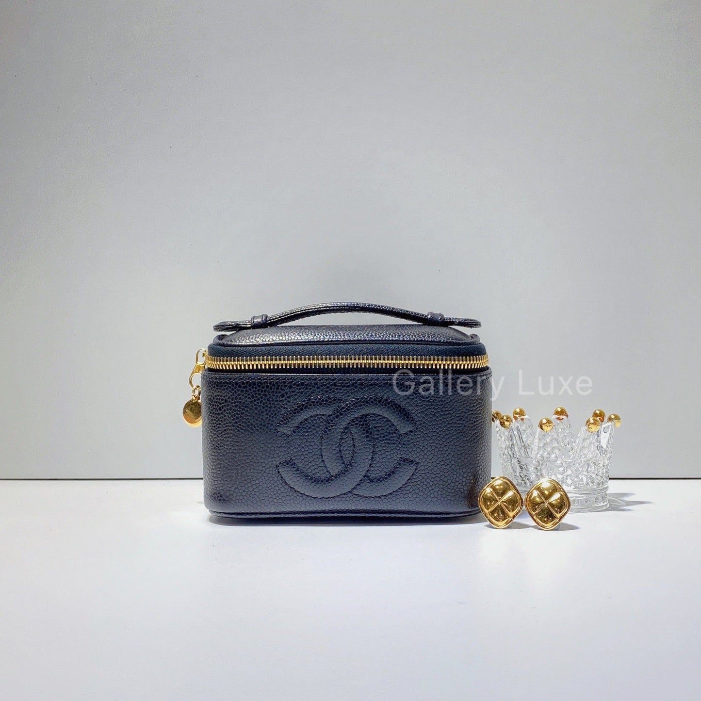 No.2745-Chanel Vintage Mini Caviar Vanity Box