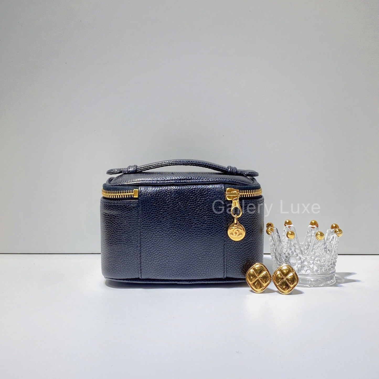 No.2745-Chanel Vintage Mini Caviar Vanity Box