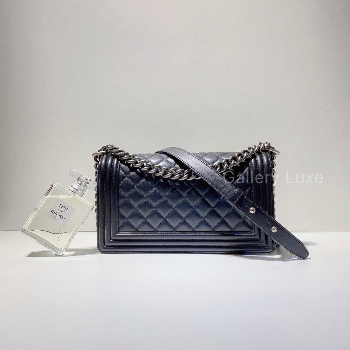 No.2741-Chanel Lambskin Boy 25cm