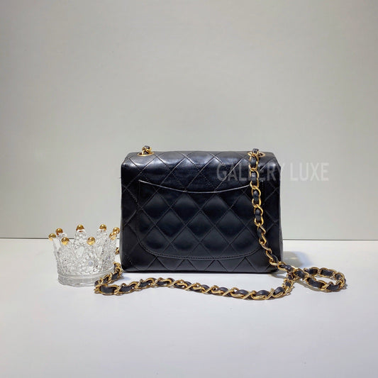 No.3059-Chanel Vintage Lambskin Classic Flap Mini 17cm
