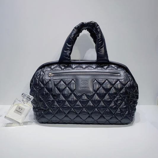No.3873-Chanel Nylon Coco Cocoon Tote Bag