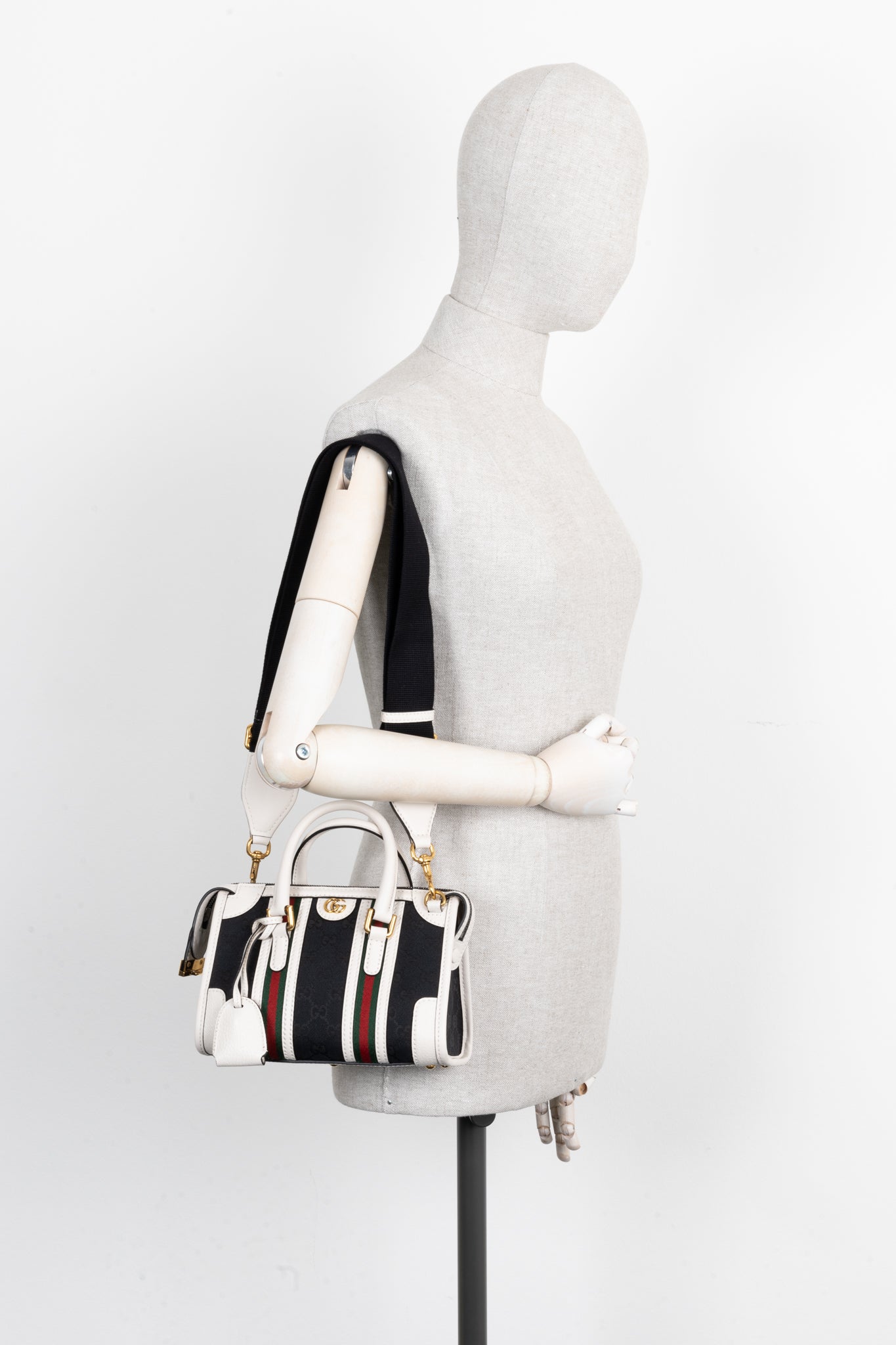 Luxury Gucci Trending 2025 Mini Double G Top Handle Bag Supreme Canvas