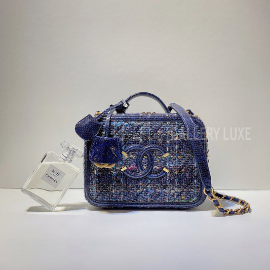 No.3062-Chanel Tweed & Elaphe Medium CC Filigree Vanity Case