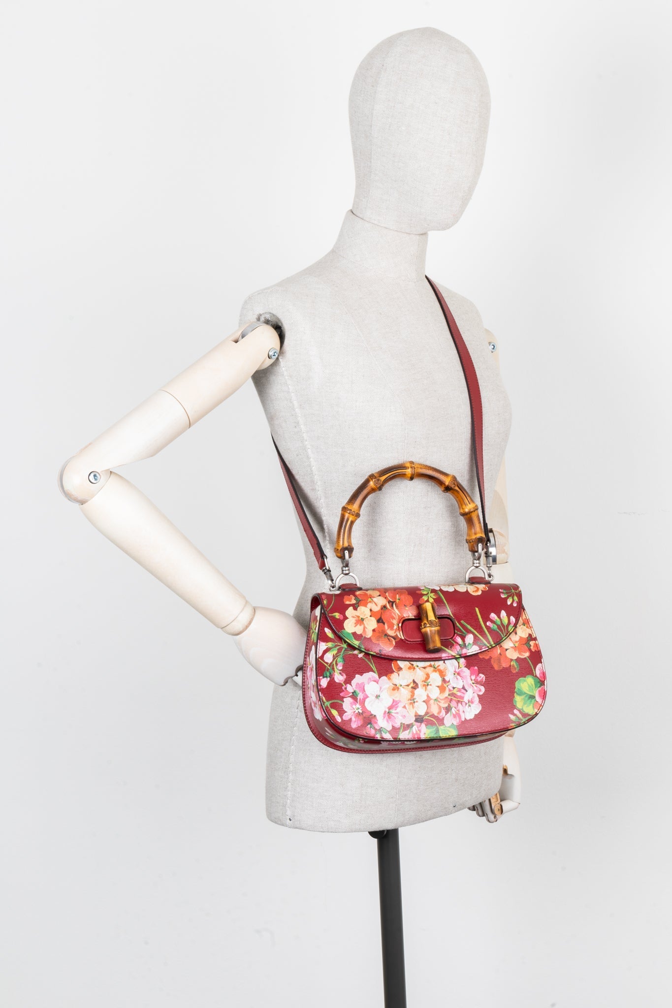 Luxury Gucci Trending 2025 Bamboo 1947 Top Handle Bag Floral