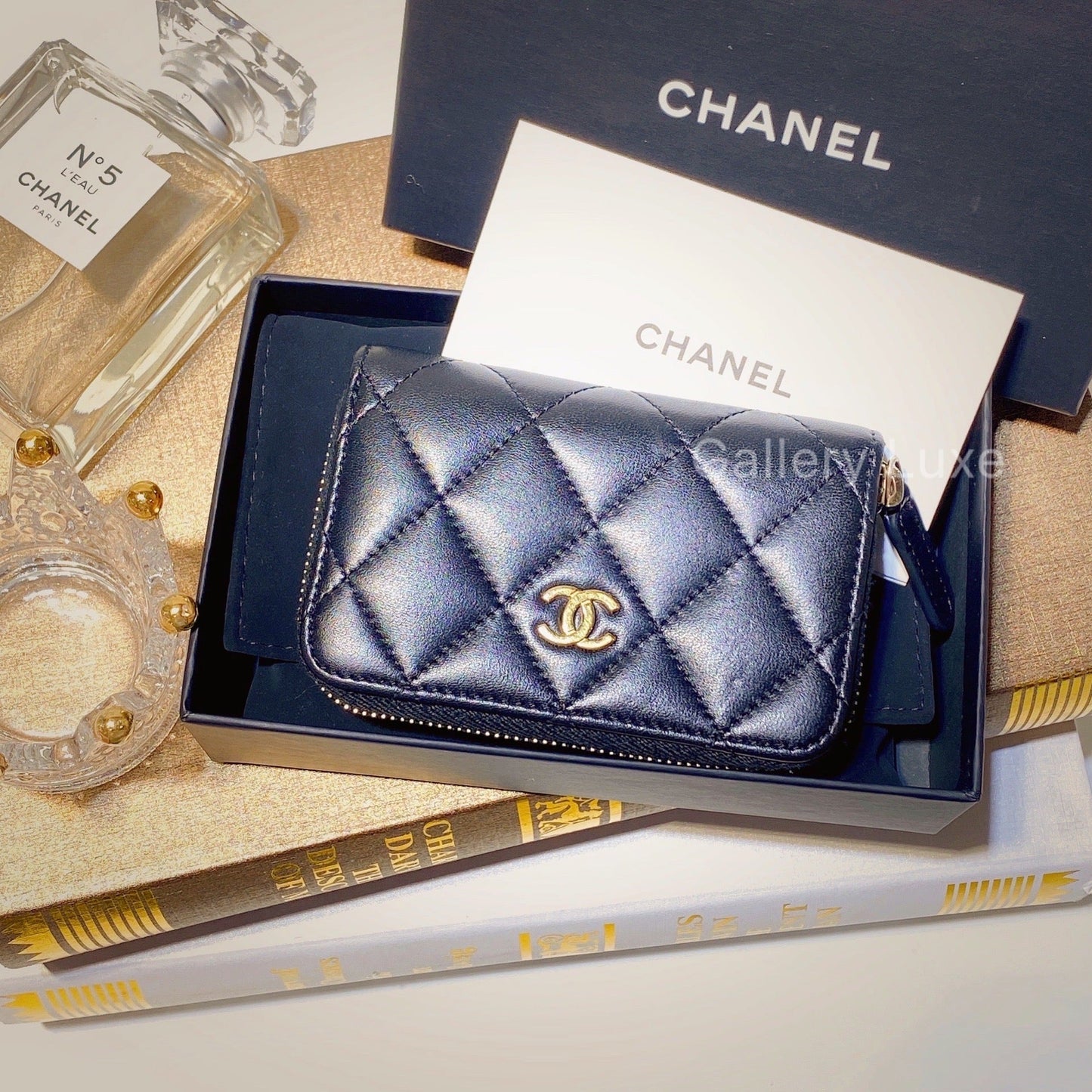 No.2737-Chanel Lambskin O Coins Purse
