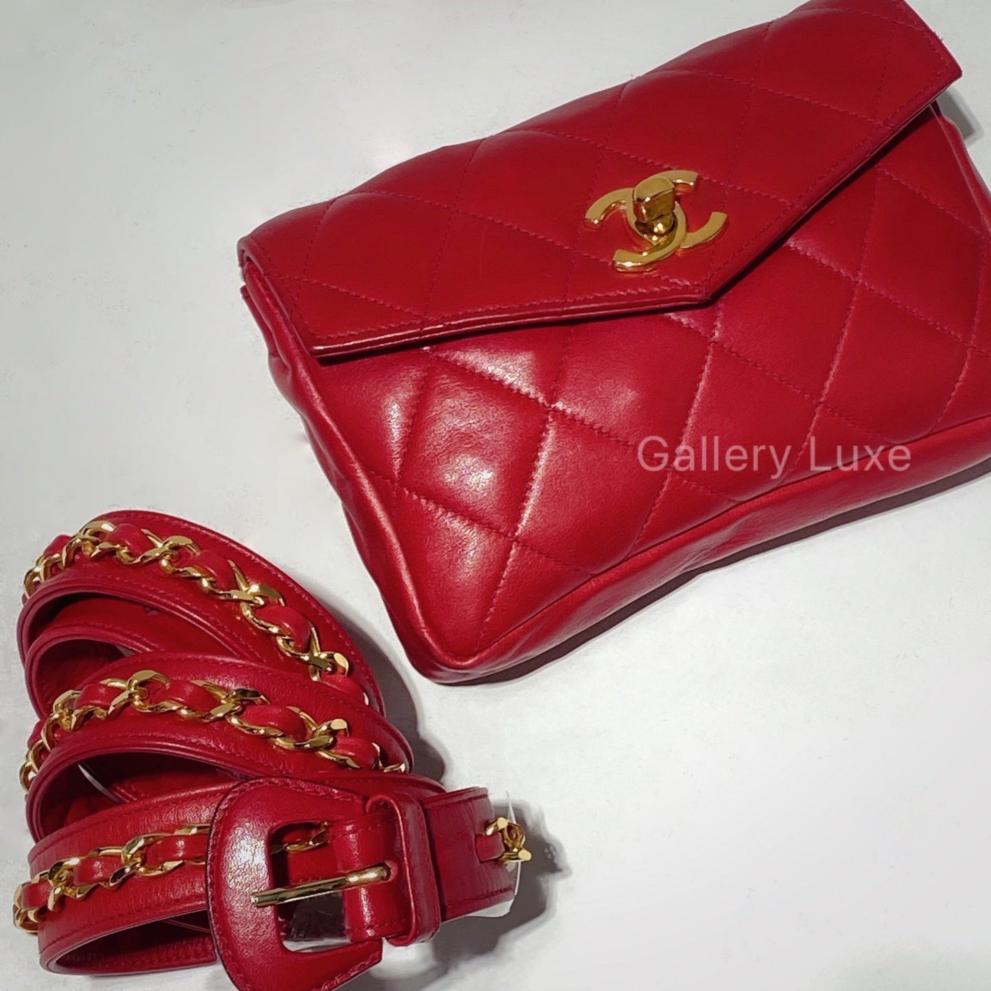 No.2289-Chanel Vintage Lambskin Belt Bag