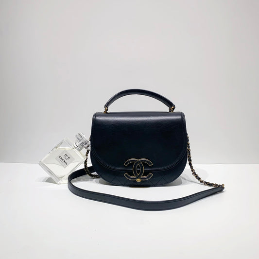 No.3983-Chanel Coco Curve Messenger Bag