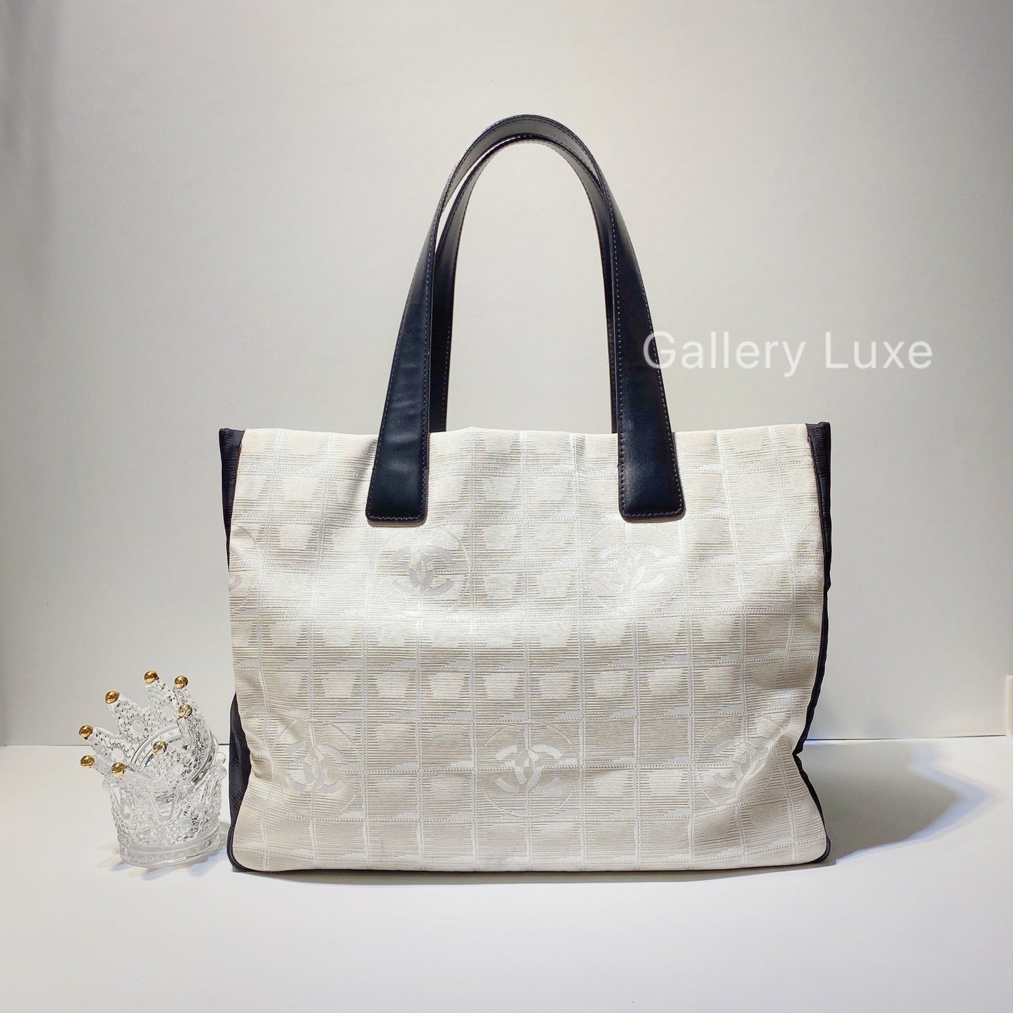 No.2748-Chanel Travel Line Tote Bag MM