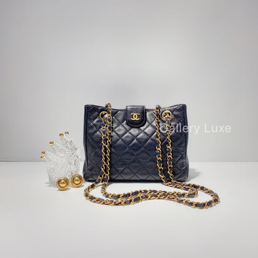 No.2463-Chanel Vintage Lambskin Shoulder Bag