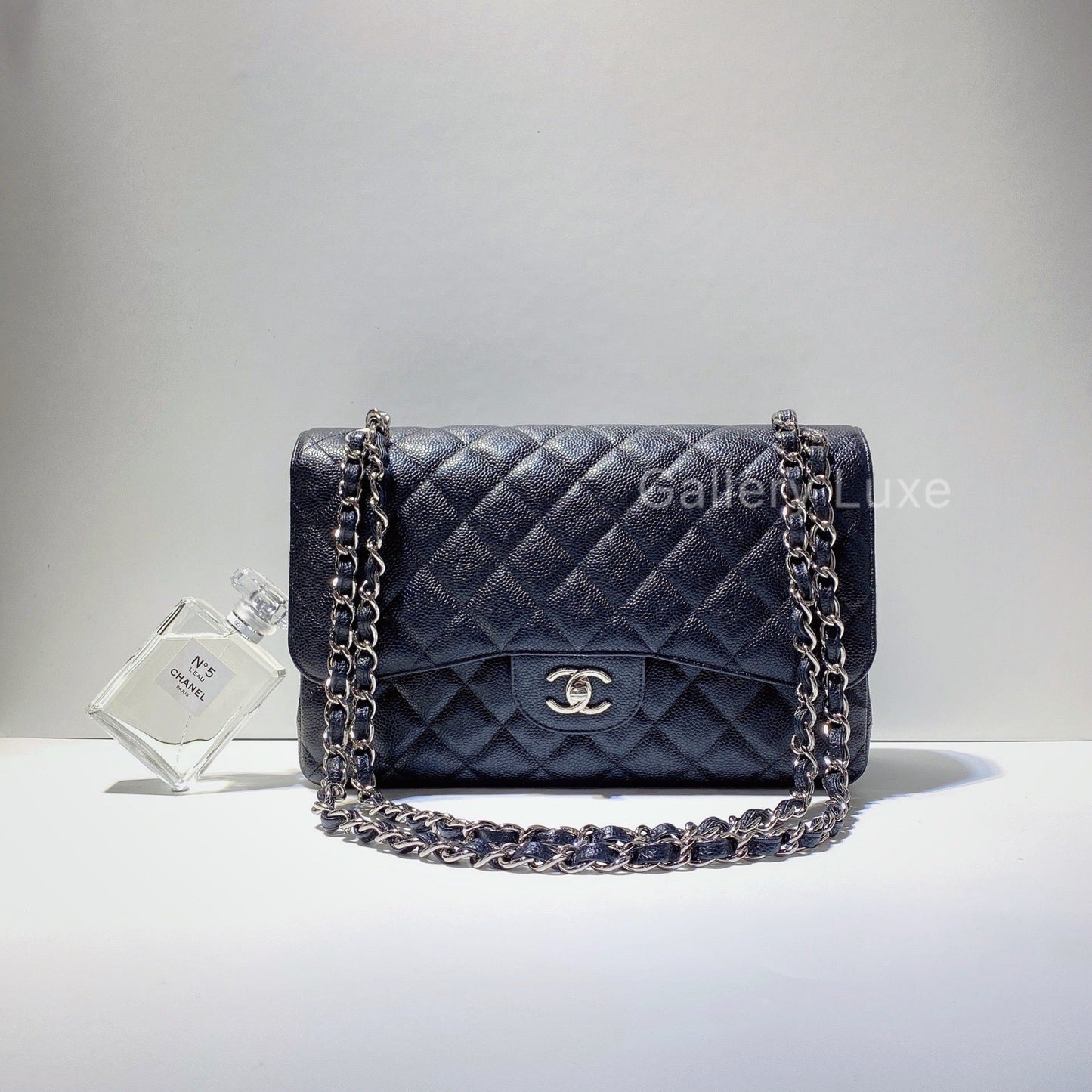No.001157-Chanel Caviar Timeless Classic Jumbo Flap Bag